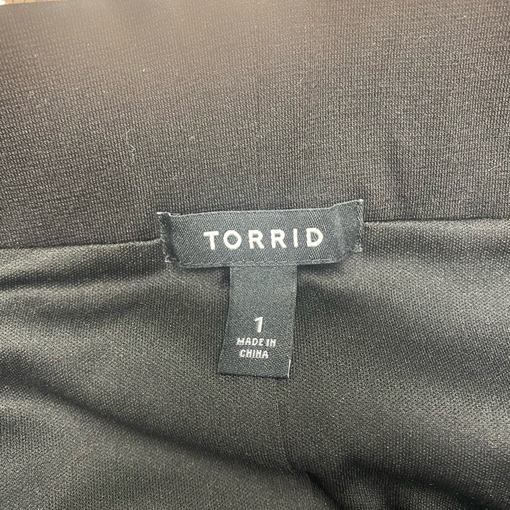 Torrid Gold sequin skirt - Picture 3 of 3